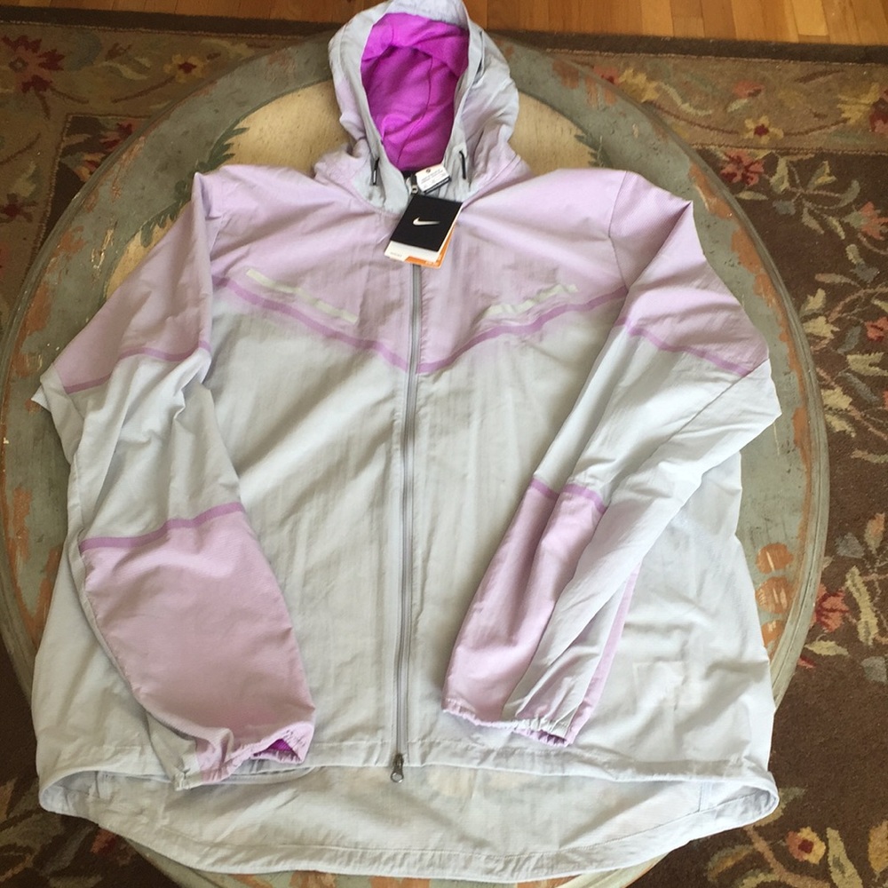 Nike running windbreaker jacket size XL